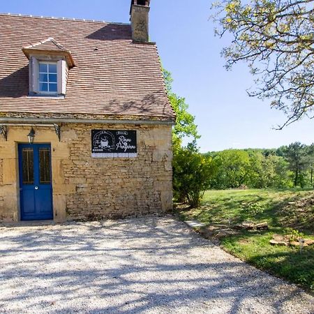 Chez Renou Et Prosperou Maison Typique Du Sarladait Saint-Genies Exterior foto